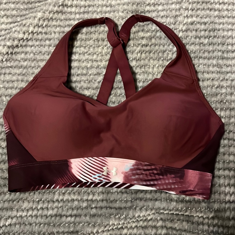 Under Armour Compression sports bra